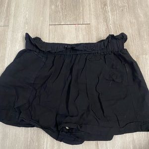 Shein paper bag waist shorts